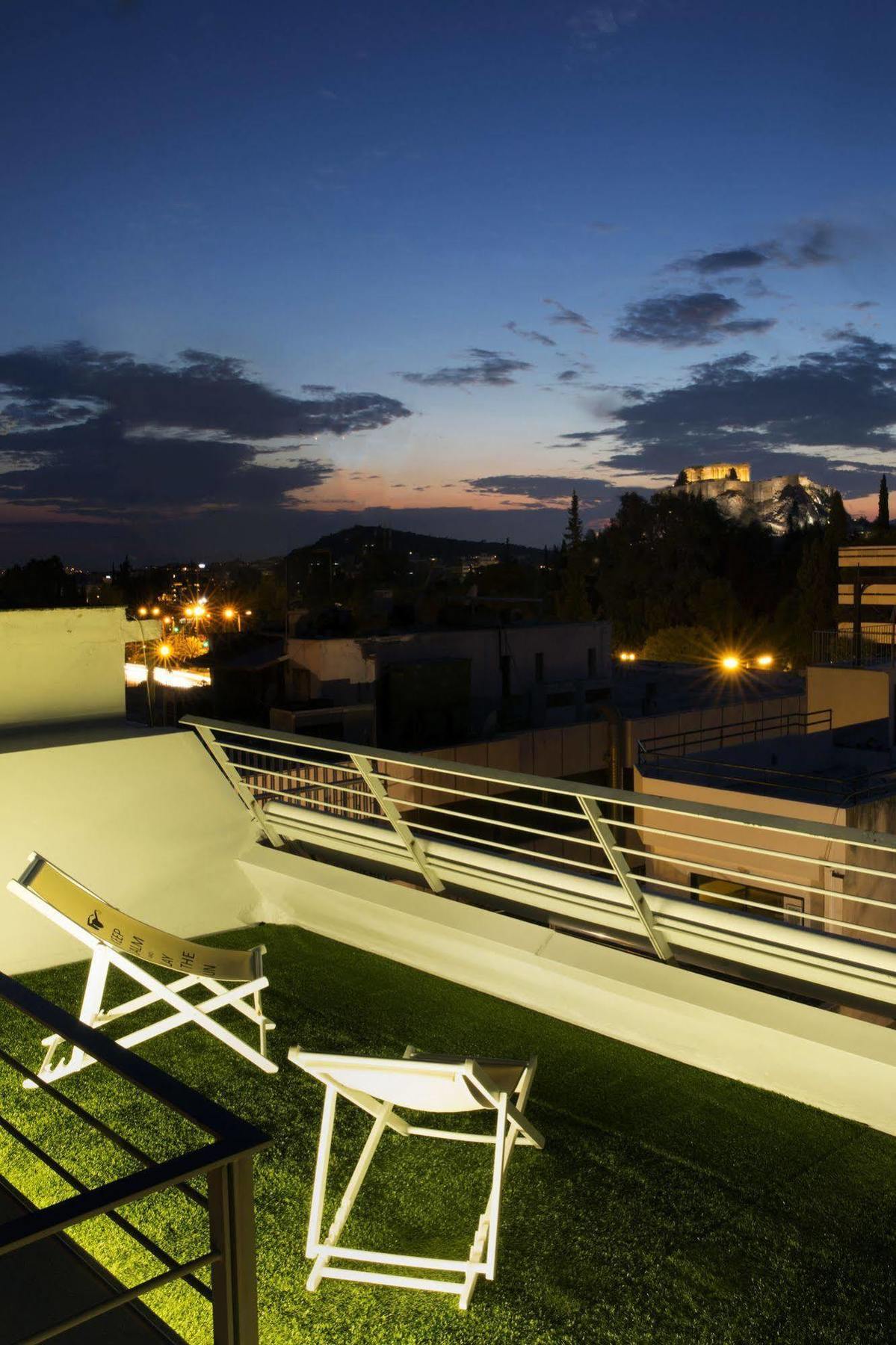 Pi Athens Apartment Exterior photo